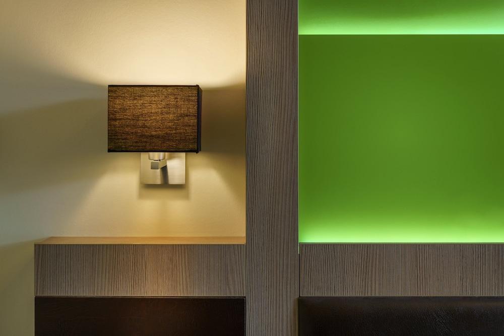 - The Niu, Fusion St. Georg By Ihg