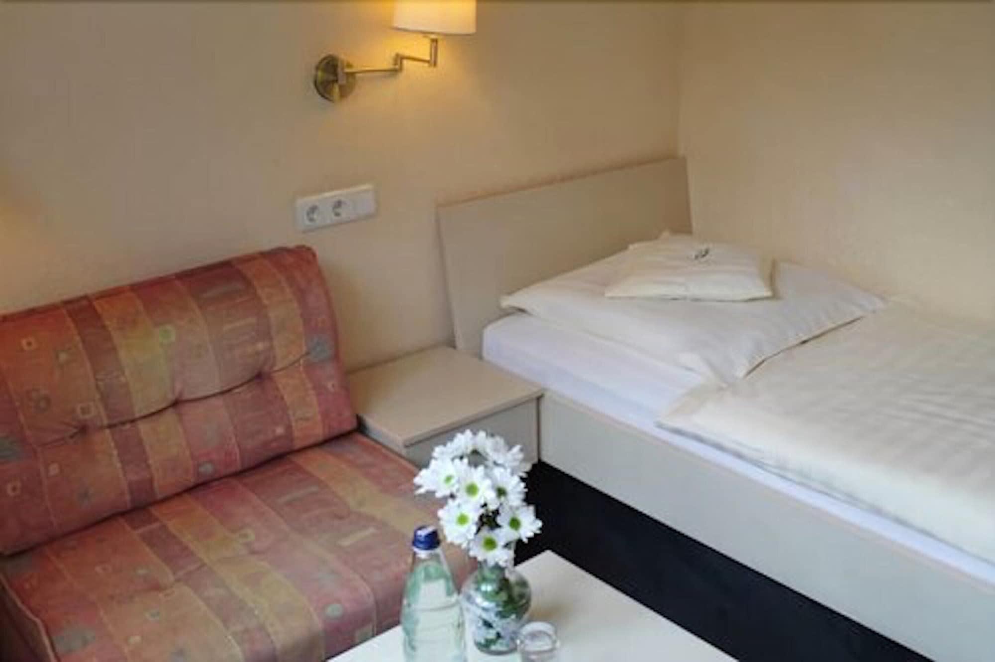 Lilienhof Hotel 2*