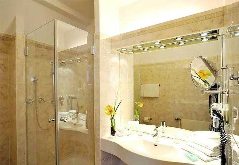 Hotel Courtyard By Marriott Airport Hamburg