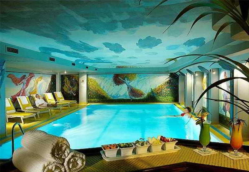 Courtyard By Marriott Airport Hotel Hamburg