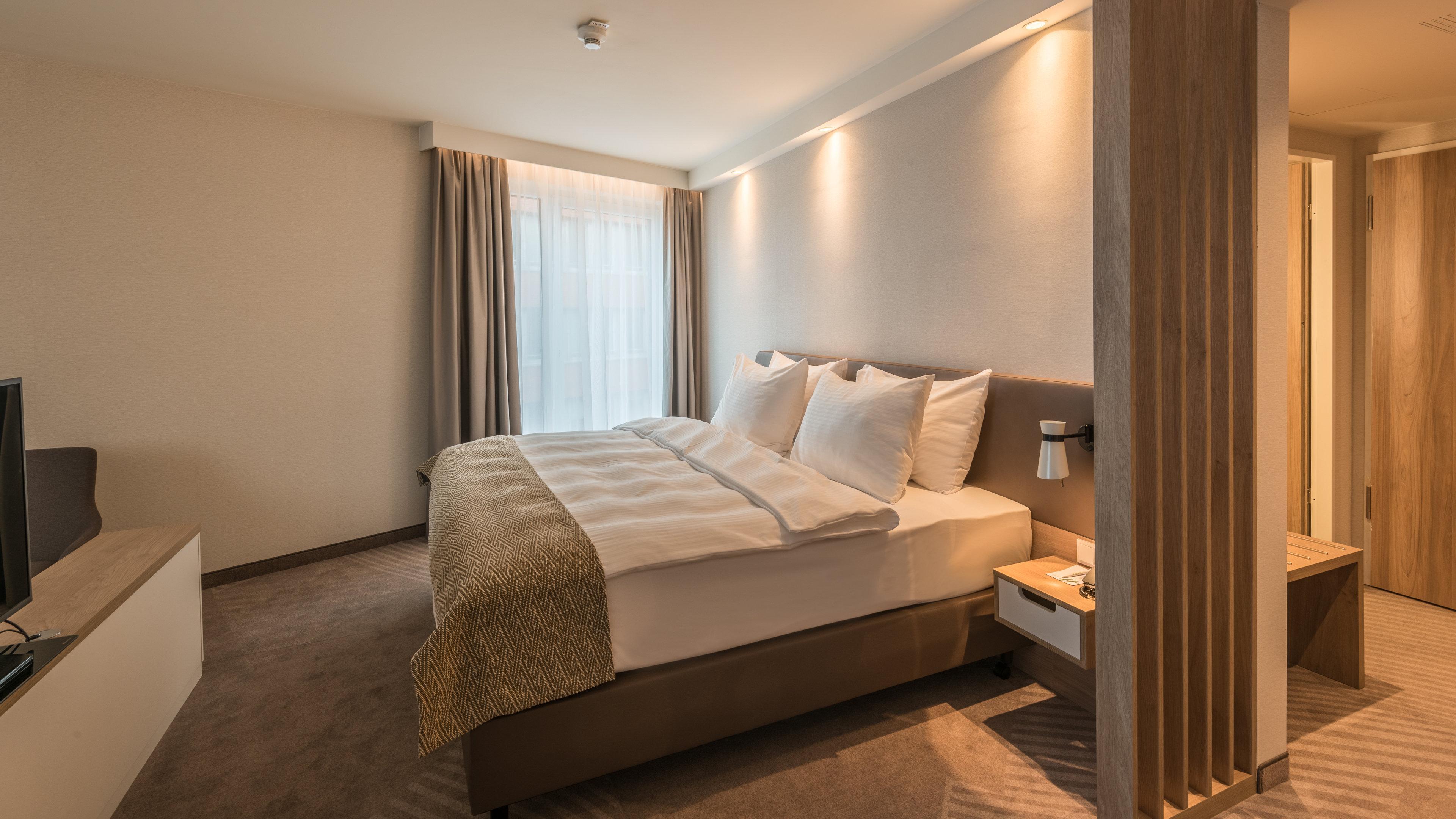 - - Berliner Tor, An Ihg 4*