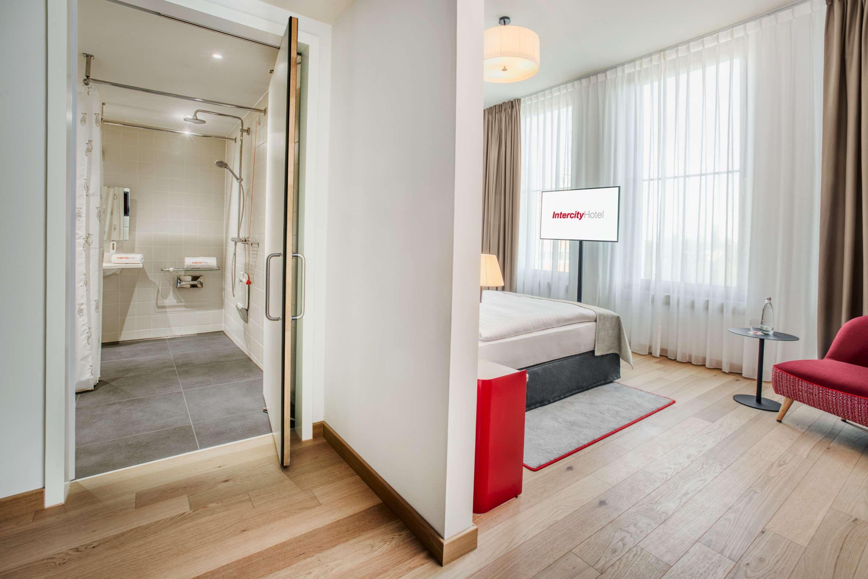 Intercityhotel Hamburg-barmbek 4* Hamburg