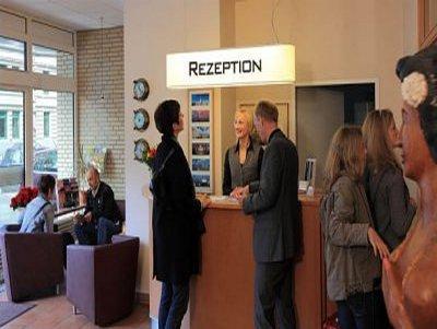 Hotel Elbbrücken Hamburg