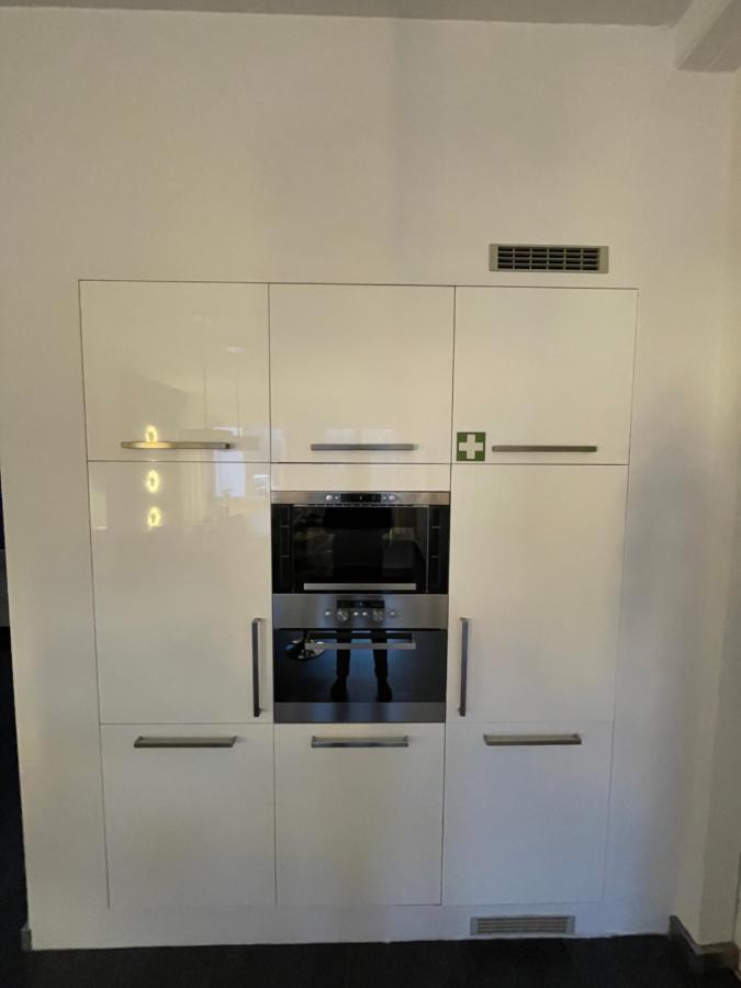 Truretreats Design Loft Fuer 8 Personen I Riesige Kueche I Echarger I 65z Smarttv I 150qm Hamburg-Harburg