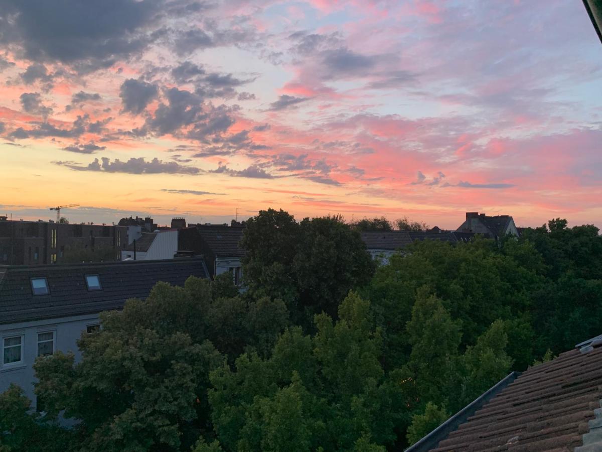 Artist Apartment, Skyline View & Breakfast Inclusive *