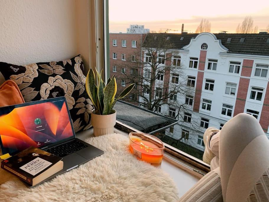 Artist Apartment, Skyline View & Breakfast Inclusive * Hamburg
