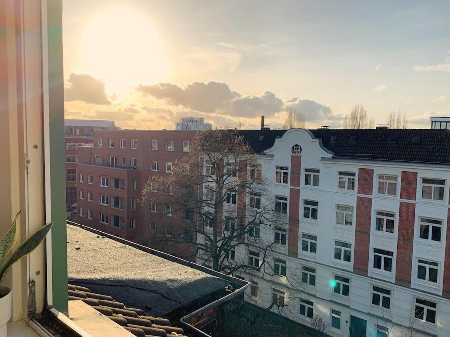 Artist Apartment, Skyline View & Breakfast Inclusive Apartment Hamburg