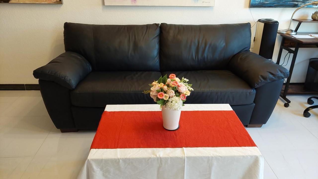 2-zimmer-ferienwohnung Mit Neuer Küche, Netflix, Garten Und Laufband Apartment *