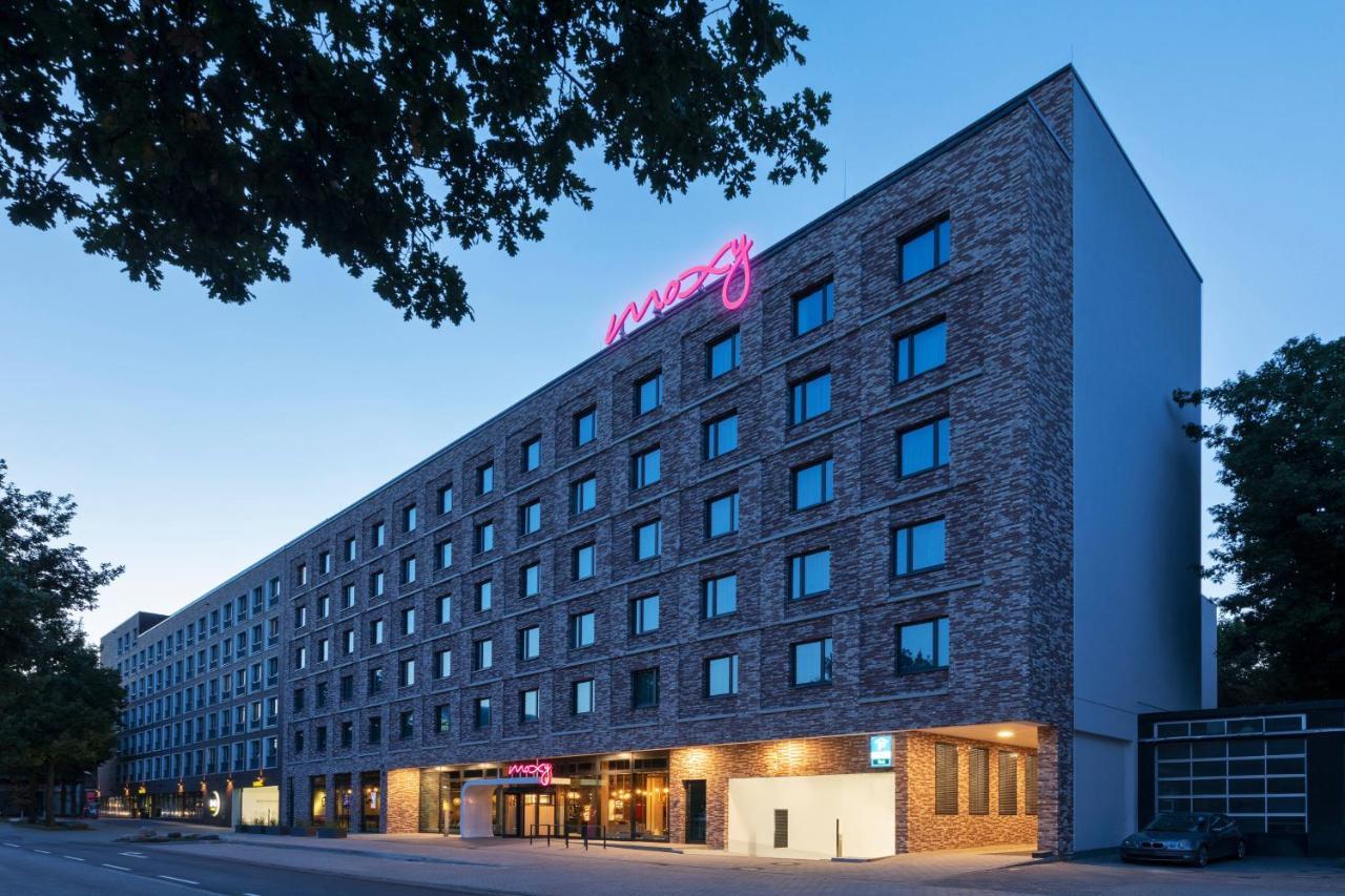 Moxy Hotel 3*