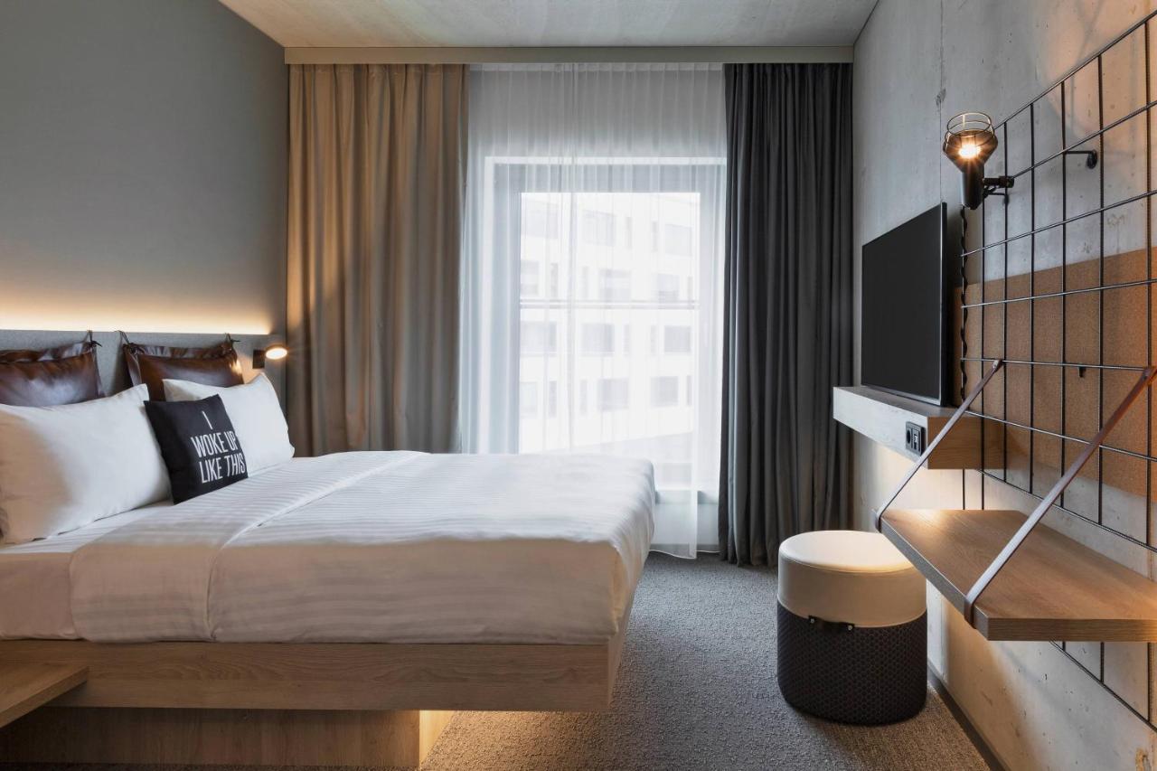 Moxy 3* Hamburg