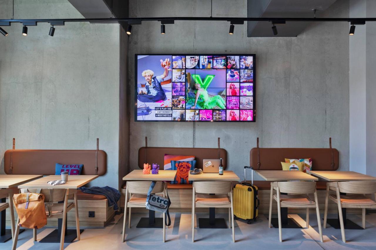 Moxy Hotel 3*