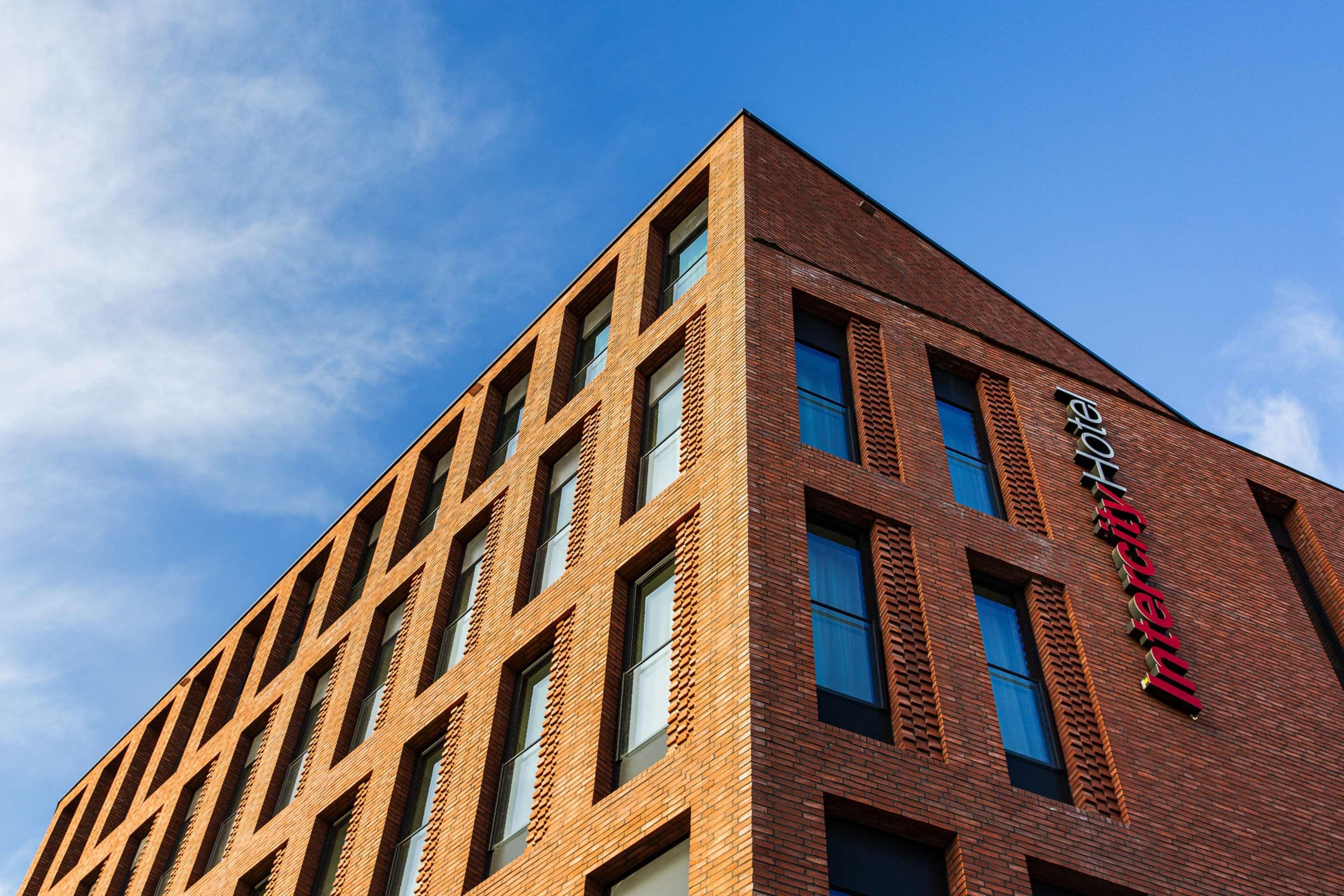 Intercityhotel Hamburg-barmbek 4*