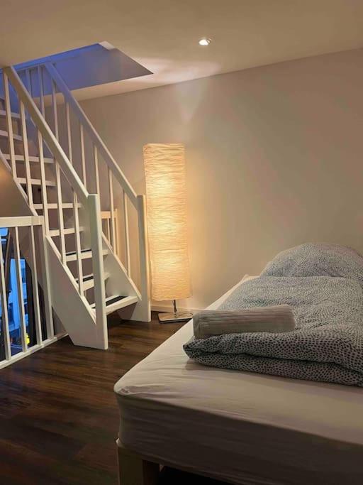 Modernes Loft Mitten Ueber Dem Kiez Auf St.pauli! Apartment *