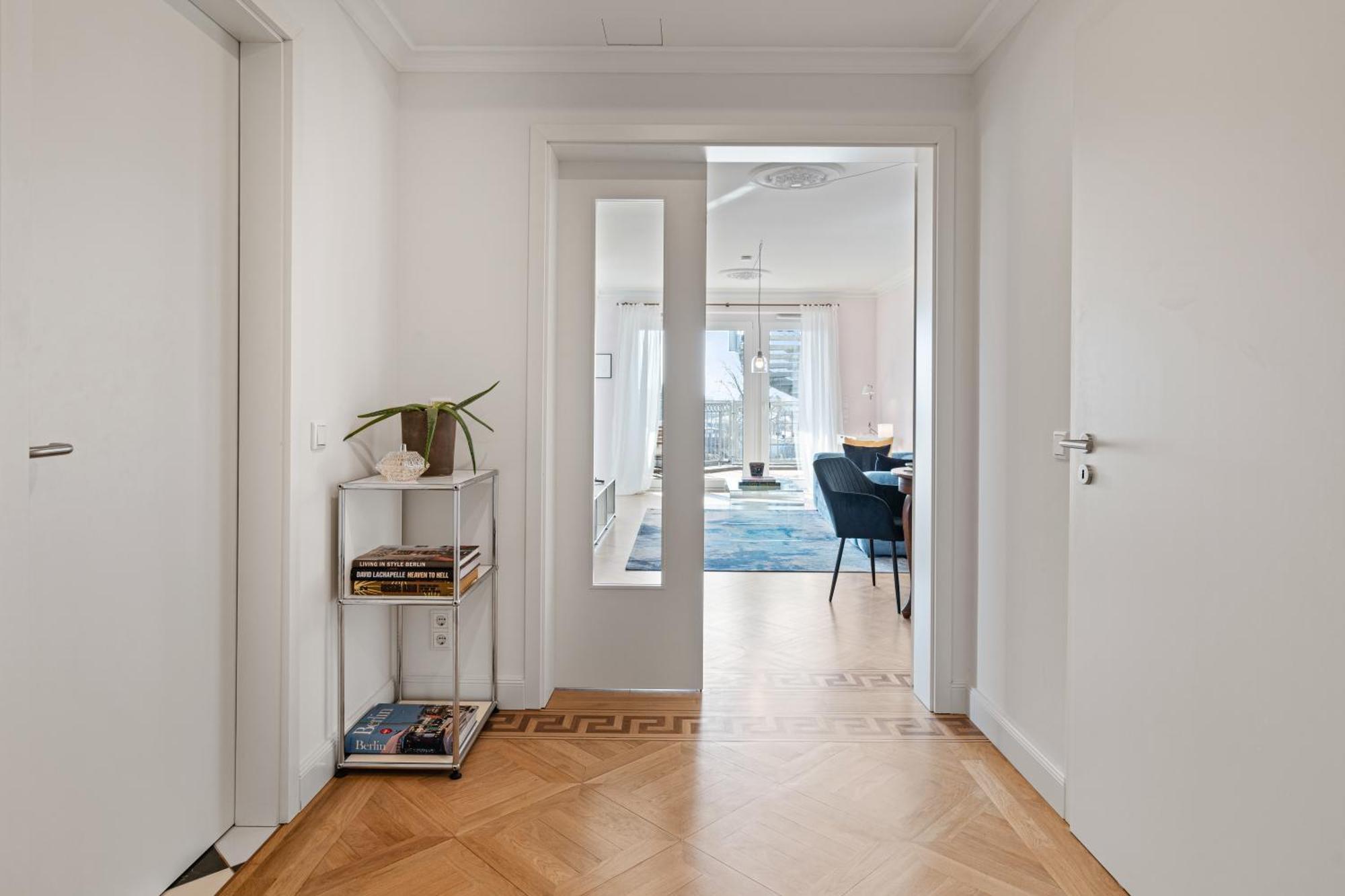 Apartment Cls Moderne City-wohnung Tiefgarage, E-laden, Balkon, Parken, Blick Ueber Hamburg, Cafe Im Haus, Bus Gegenueber, Flex Check In *