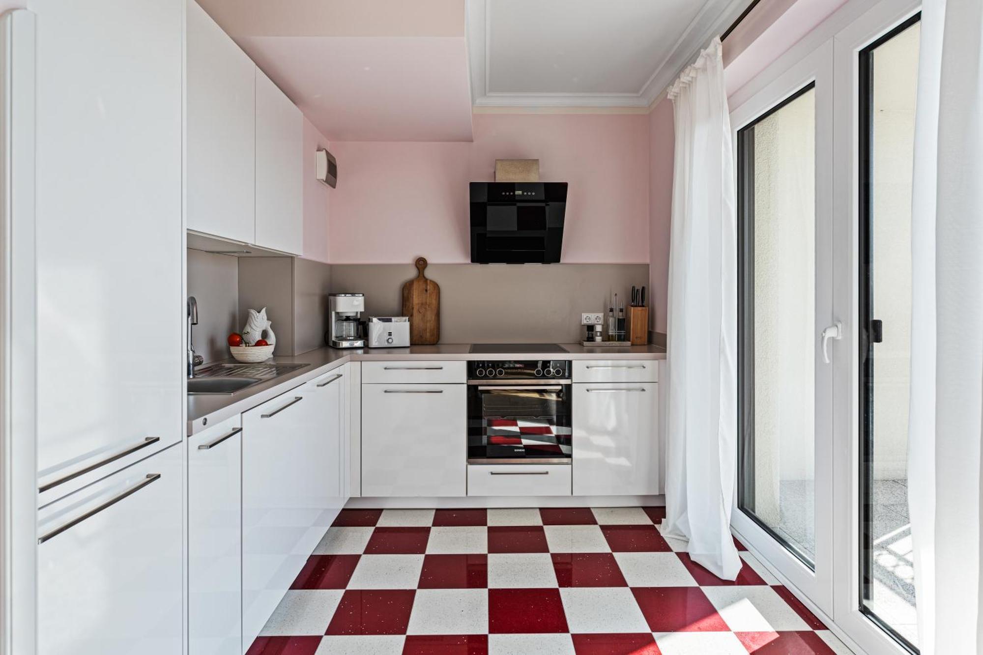 Cls Moderne City-wohnung Tiefgarage, E-laden, Balkon, Parken, Blick Ueber Hamburg, Cafe Im Haus, Bus Gegenueber, Flex Check In
