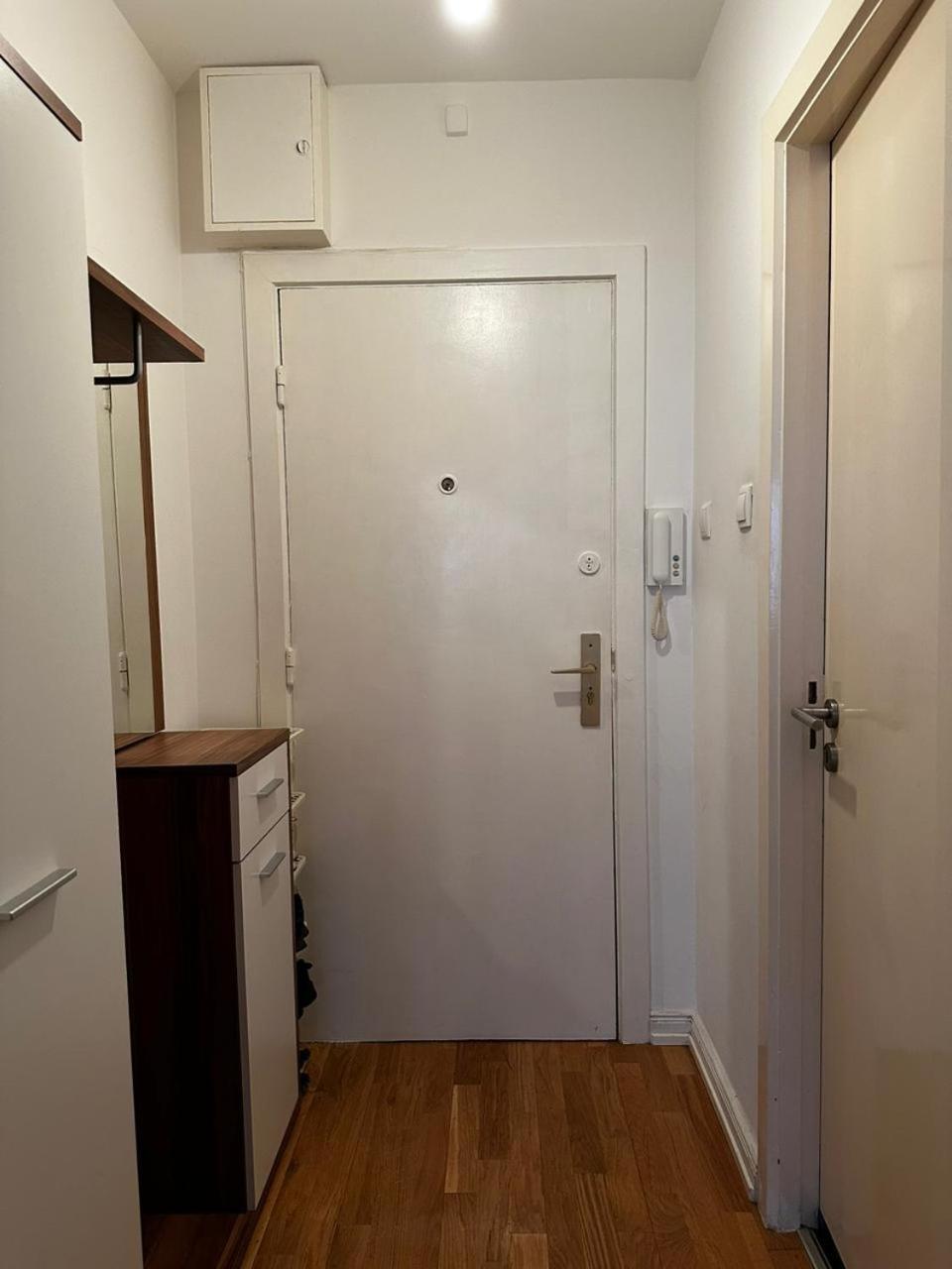 Затишна Квартира Студія Apartment