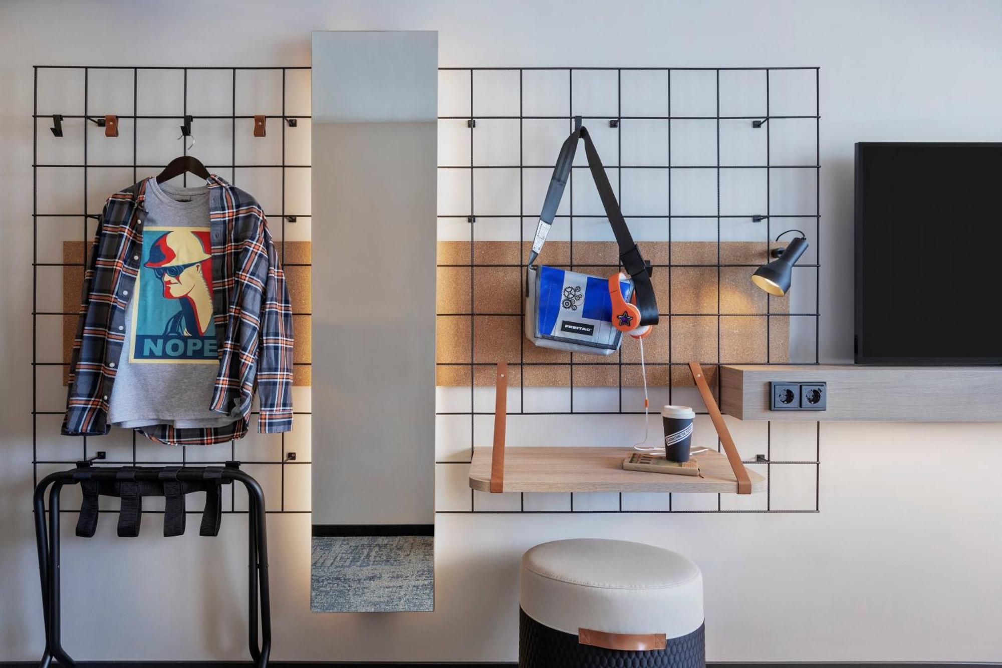 Moxy Altona