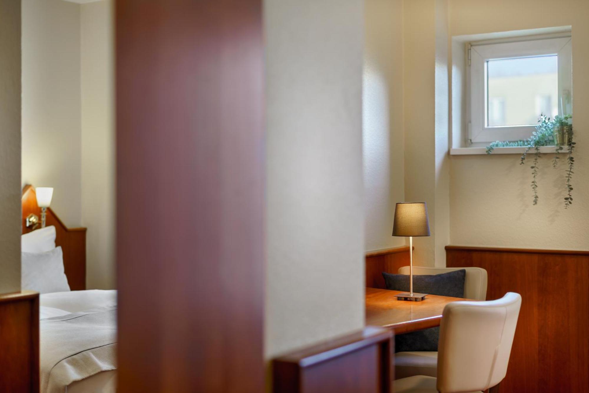 Hotel Novum Hagemann Hafen 3*