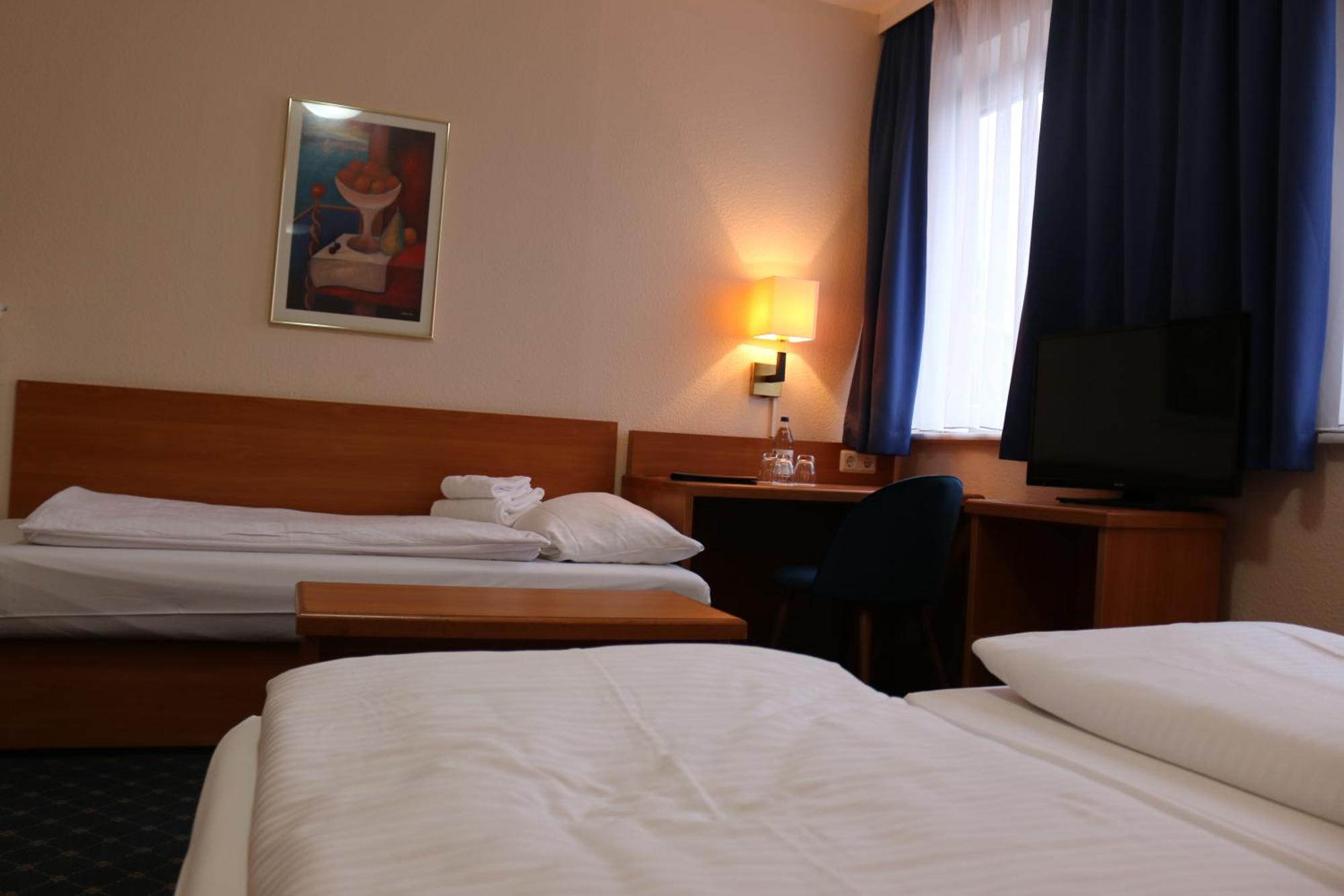 Elbbrücken Hotel 3*