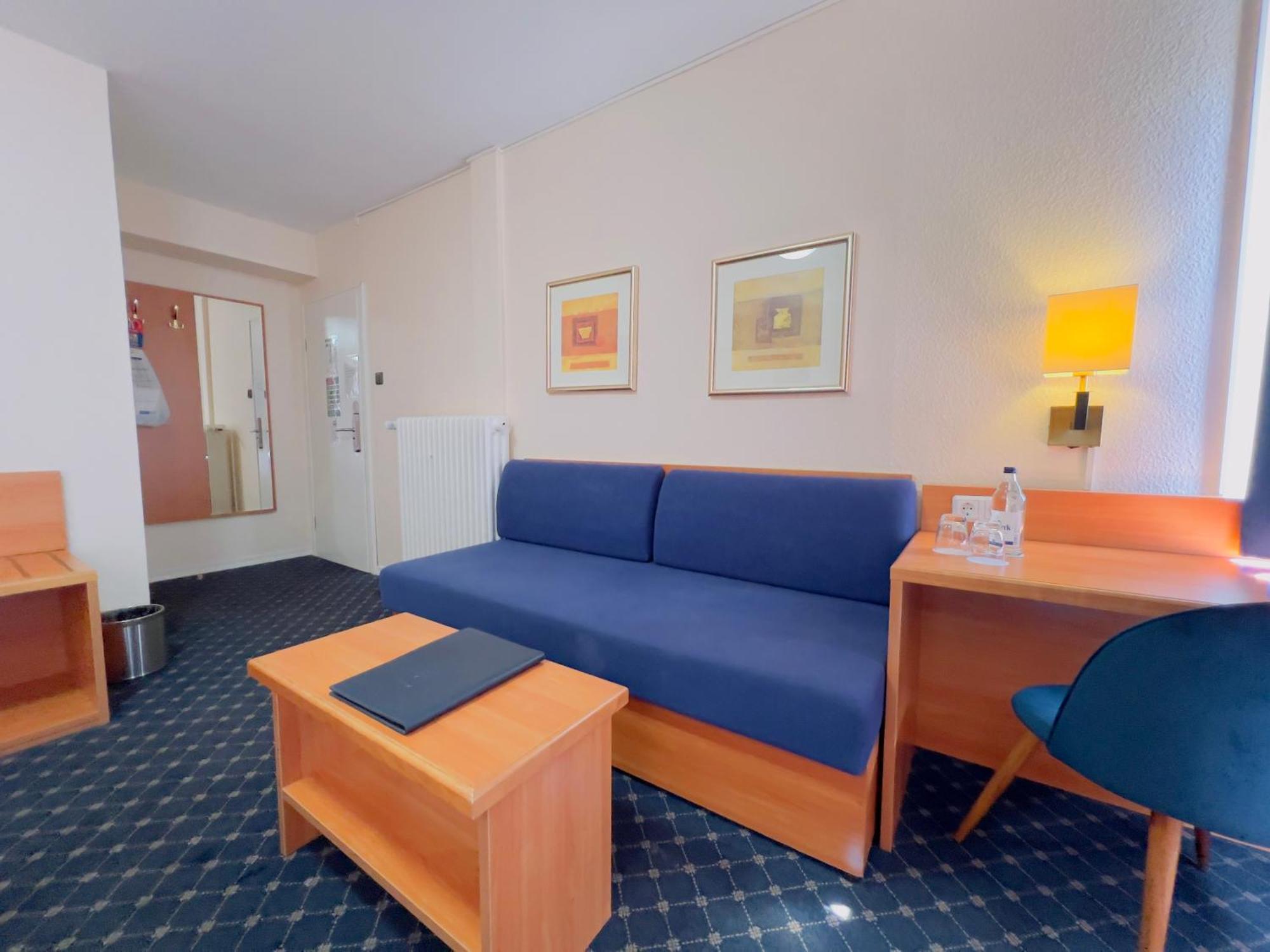 Hotel Elbbrücken Hamburg