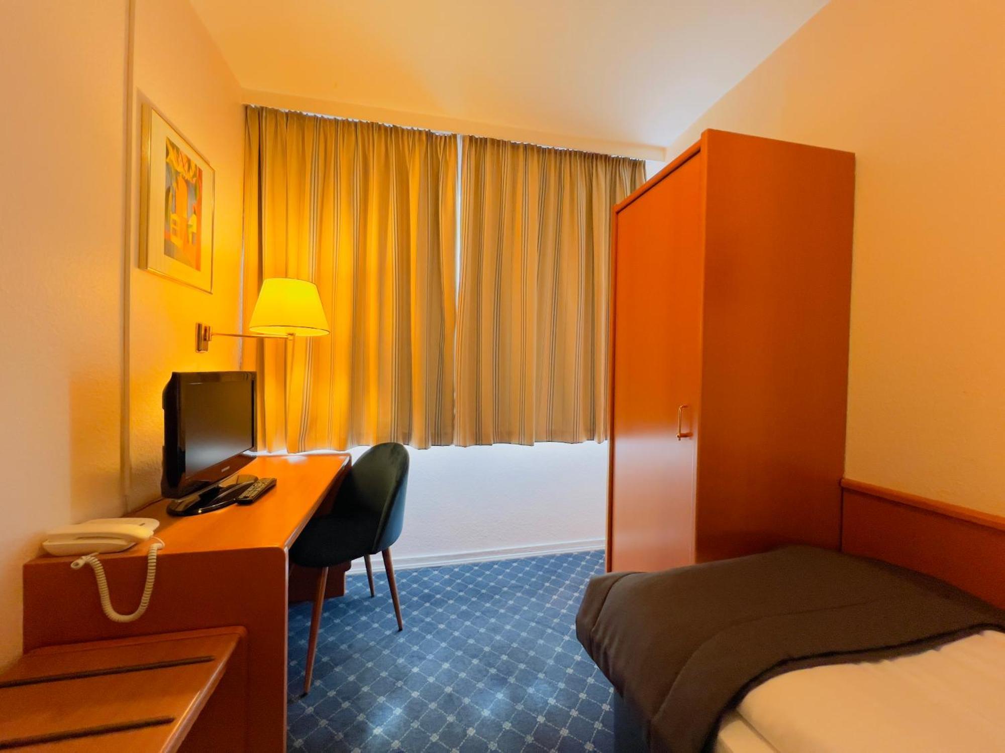 Elbbrücken Hotel Hamburg