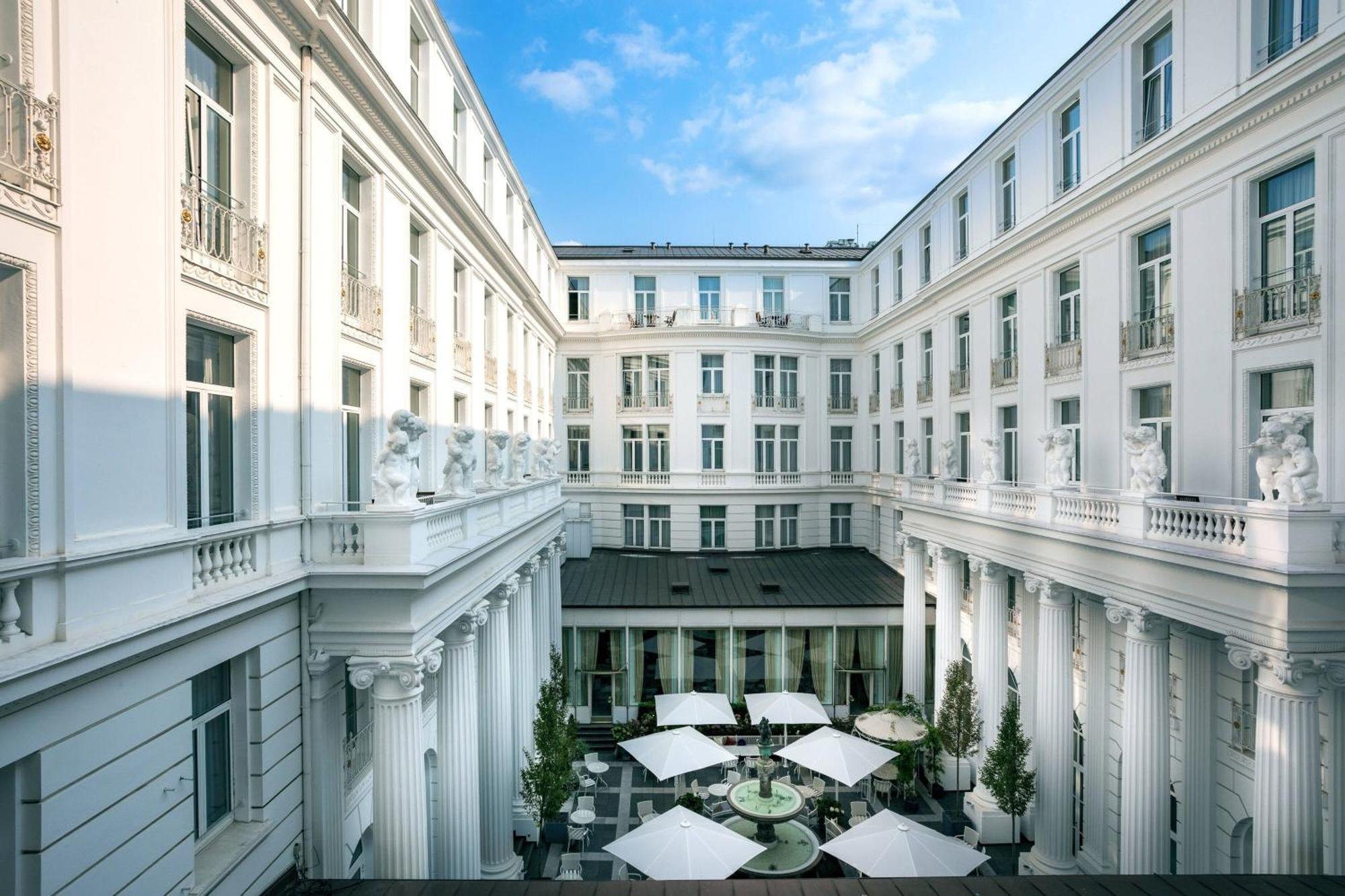 Atlantic Hamburg, Autograph Collection 5* Hamburg