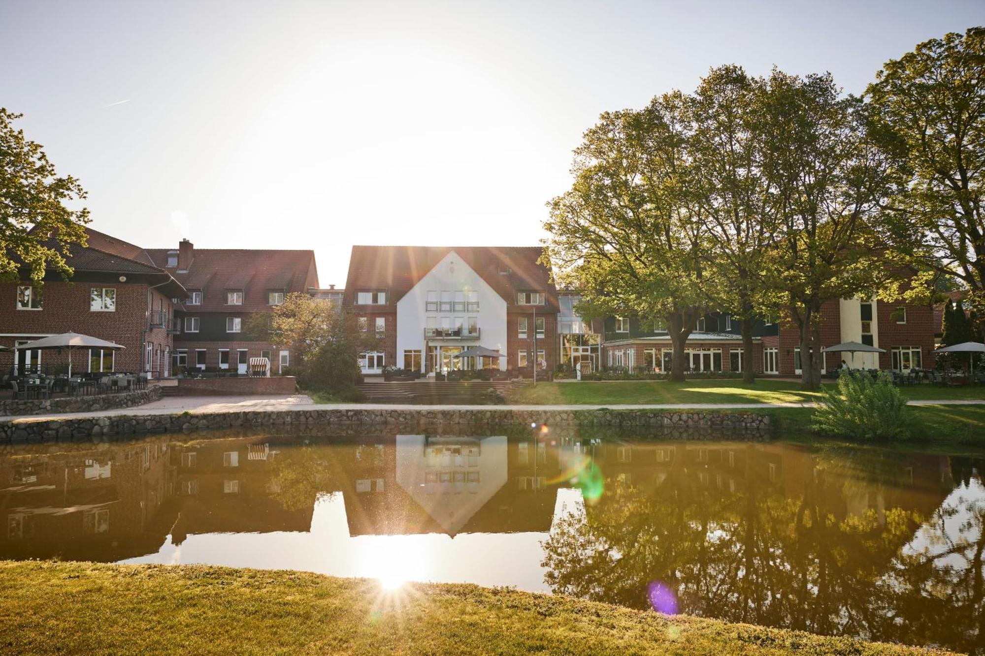 Steigenberger Treudelberg Hotel 4*