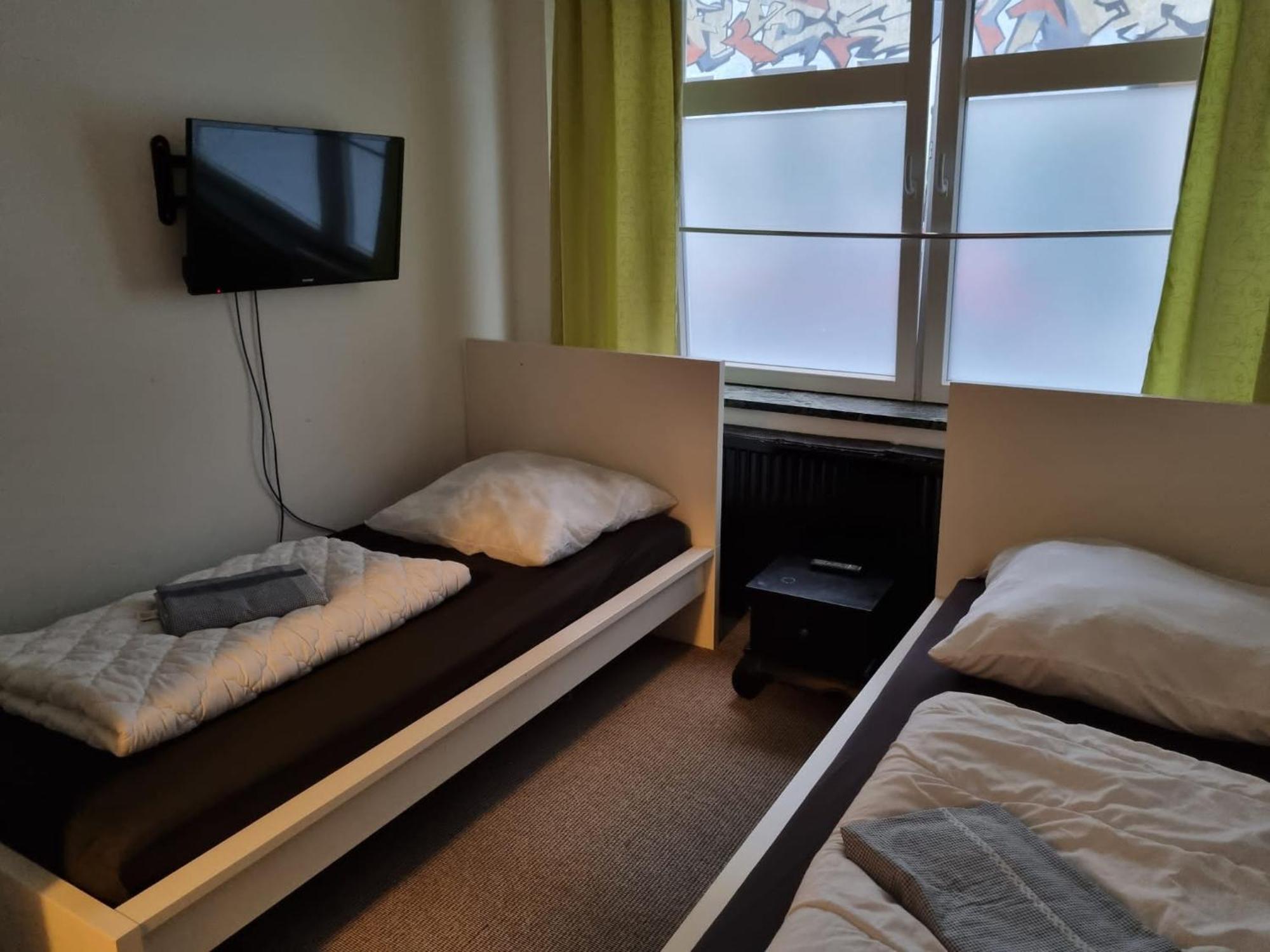 Paulibude Hostel *