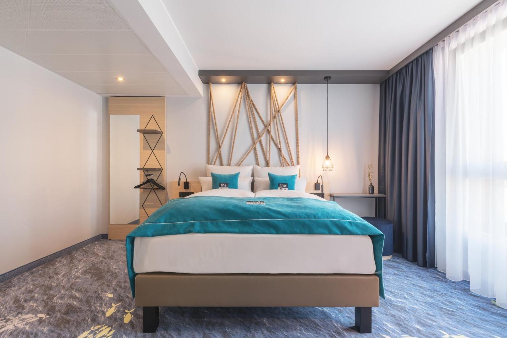 - The Niu, Yen By Ihg Hotel Hamburg-Harburg