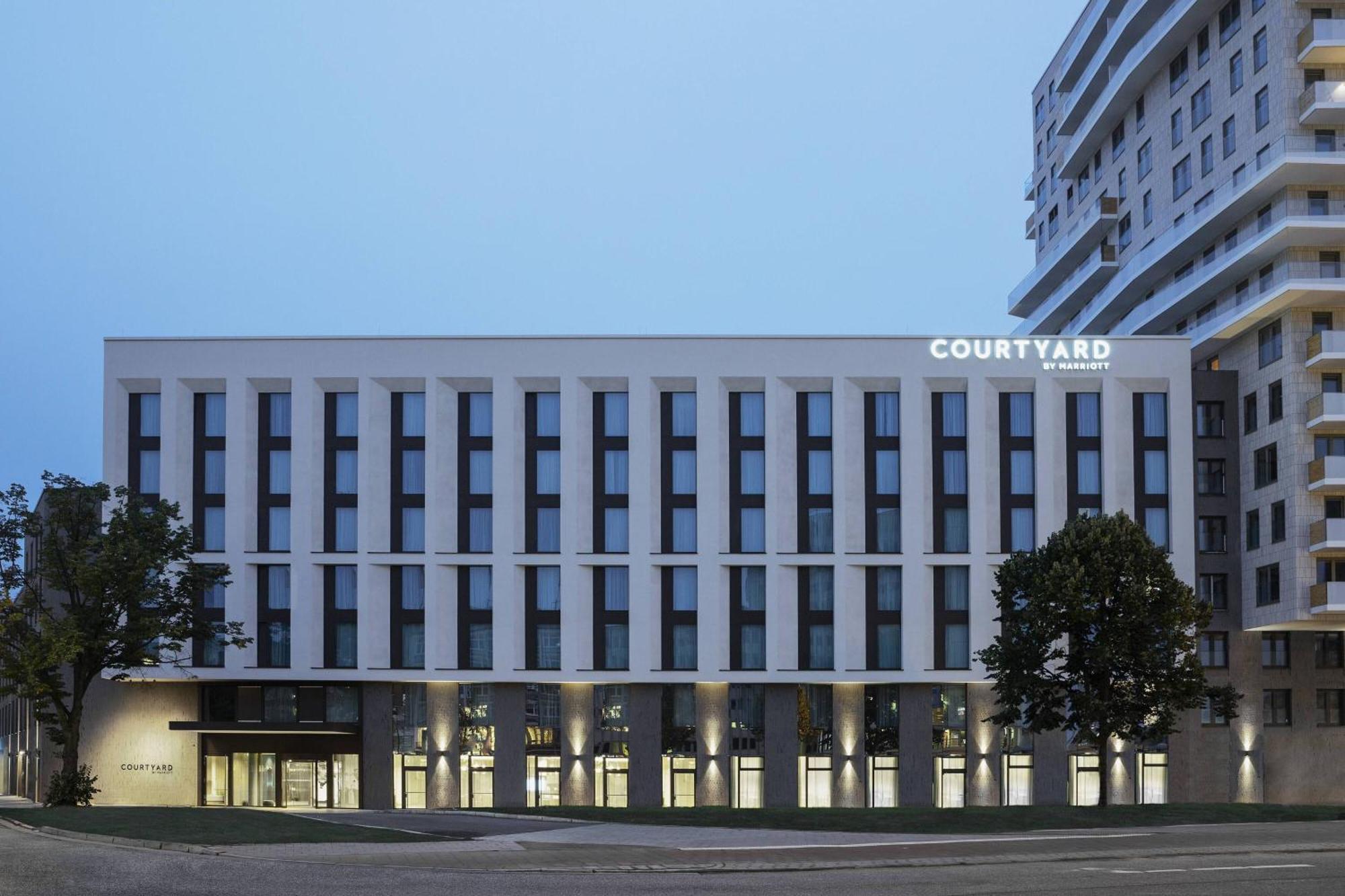 Courtyard By Marriott 4* Hamburg