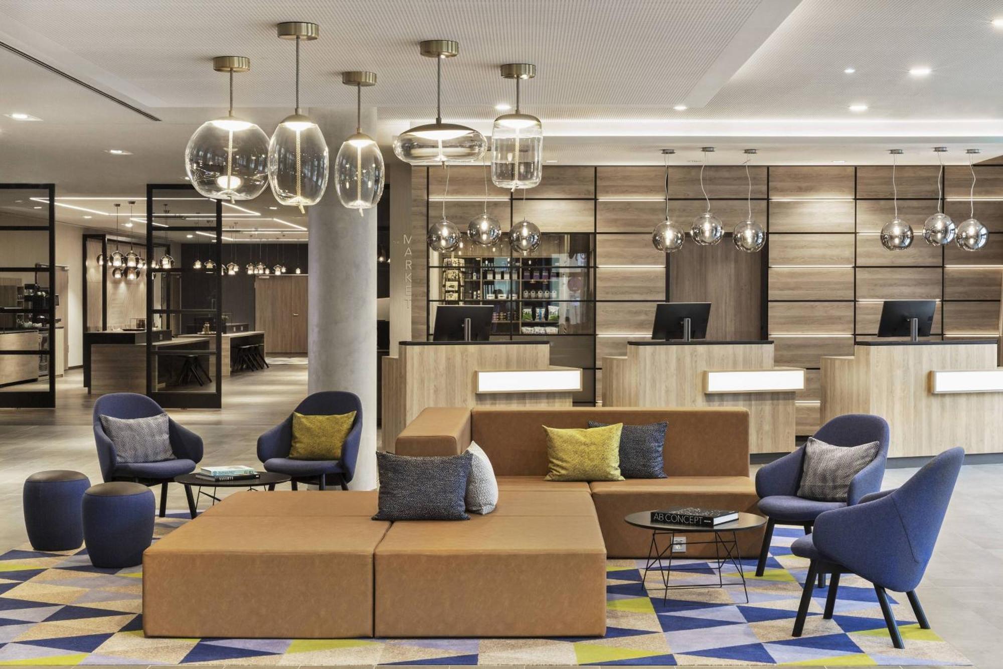 Courtyard By Marriott 4*