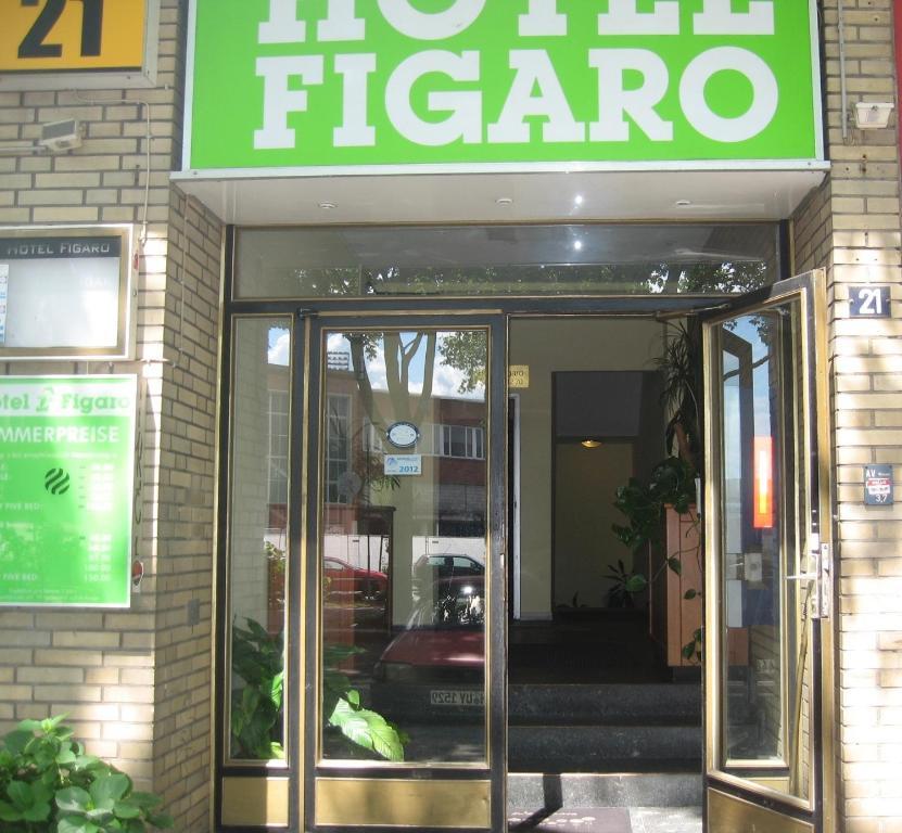 Figaro Hostel