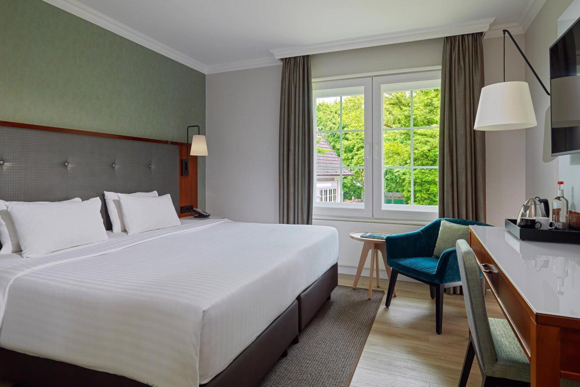 Courtyard By Marriott Airport Hotel Hamburg