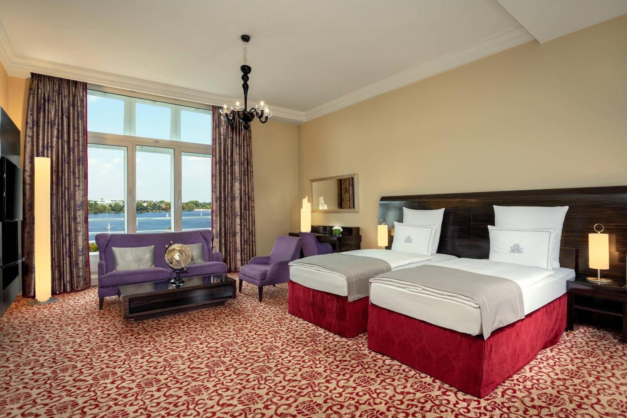 Atlantic Hamburg, Autograph Collection 5*