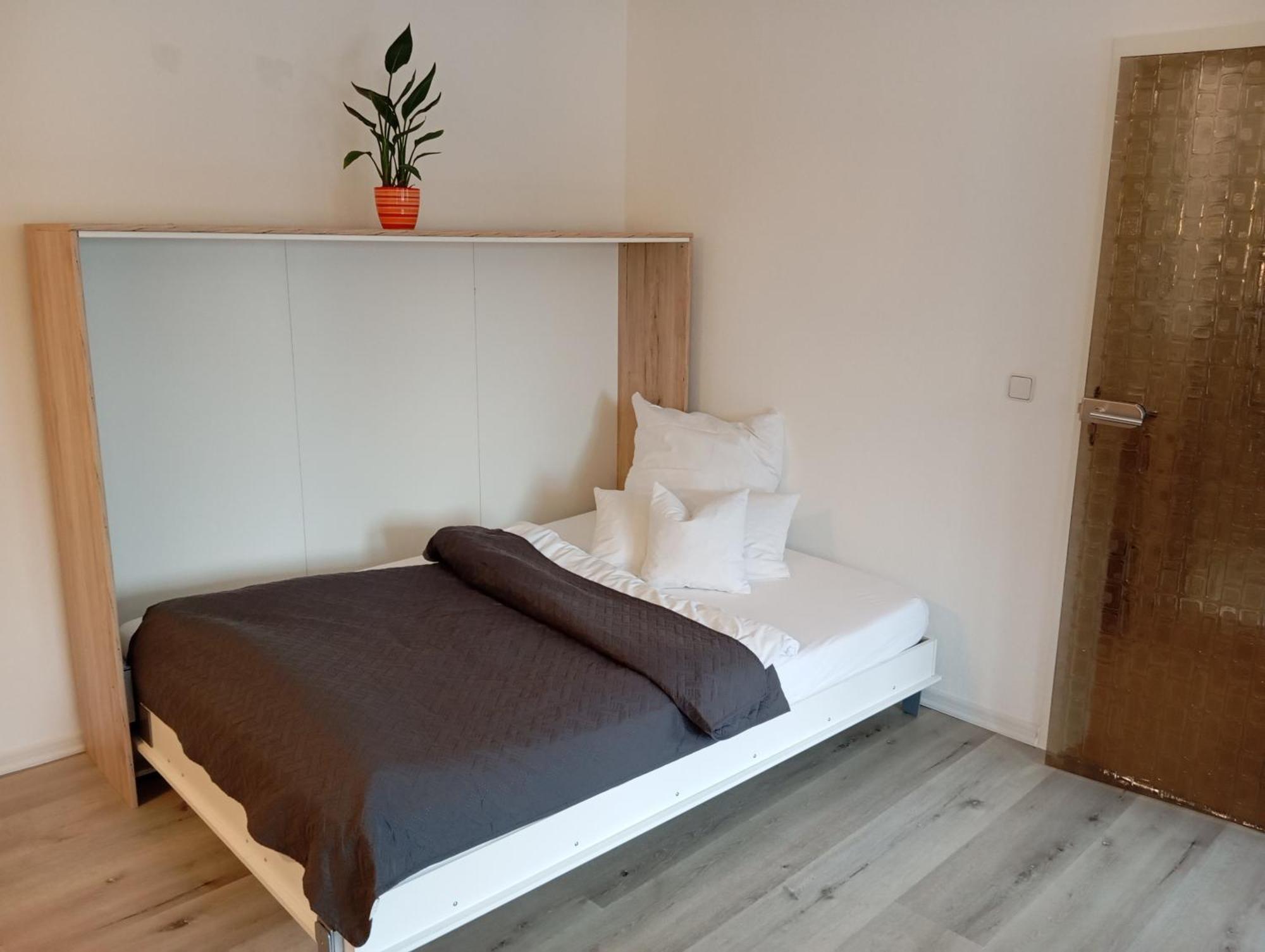 Studio-apartment - Zentral, Modern, Exklusiv - Fuer 2-4 Gaeste *
