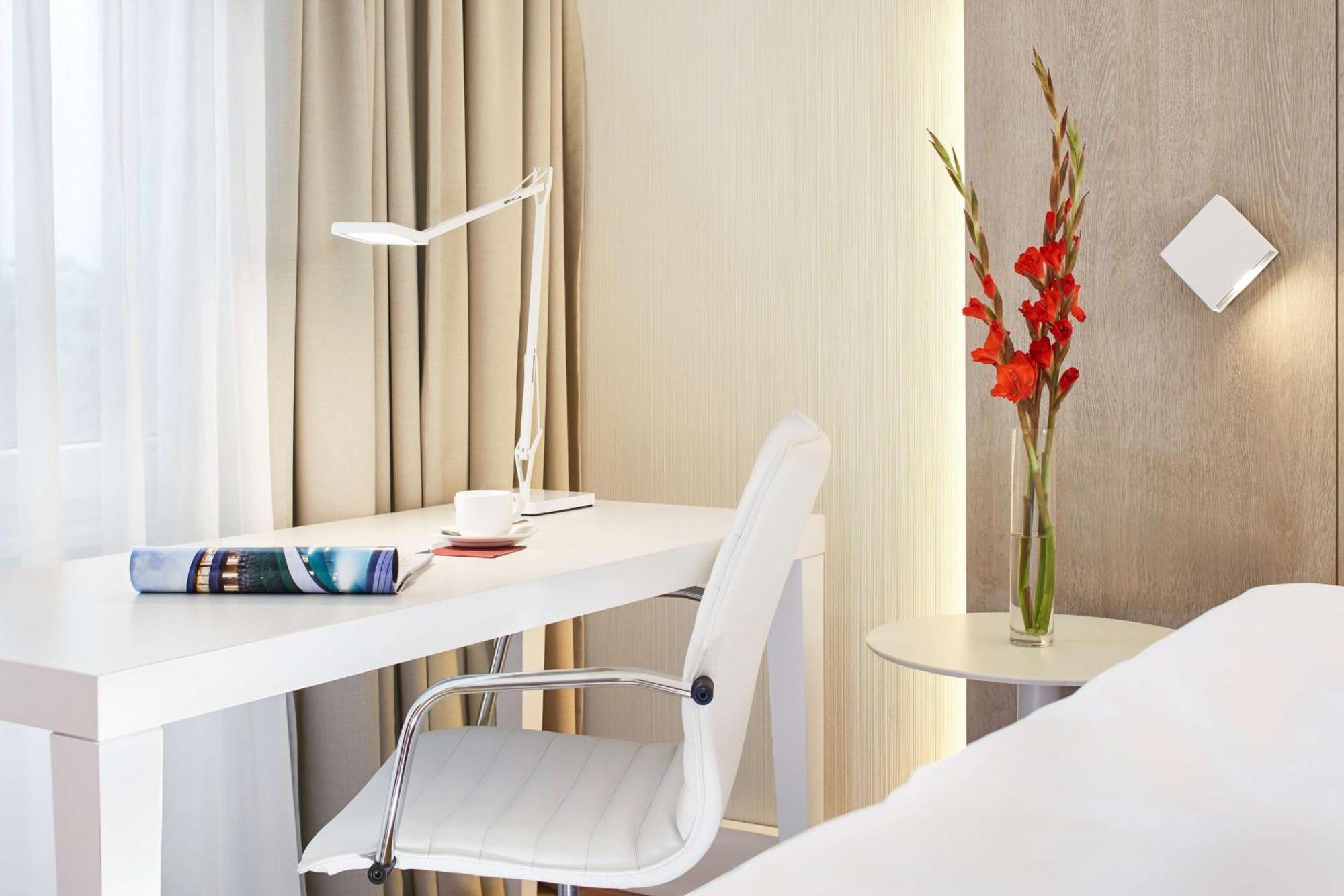 Aparthotel Nh Collection 4*
