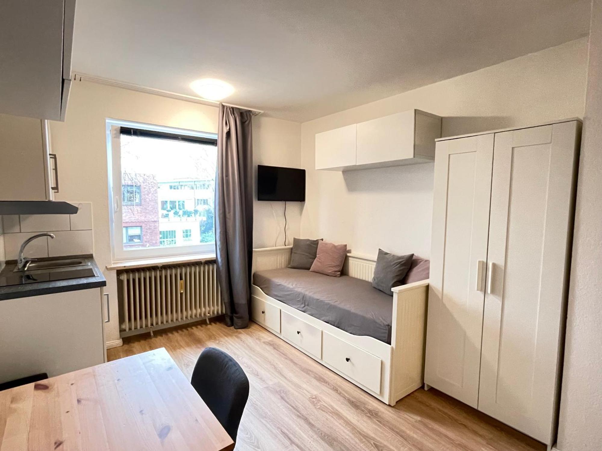 Kleines Und Zentrales Studioapartment Apartment *
