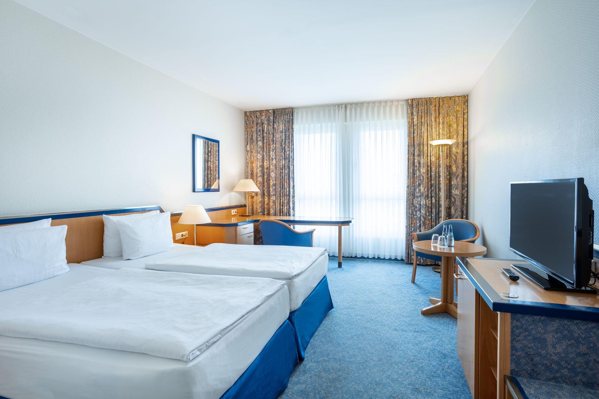 Hi International Hotel