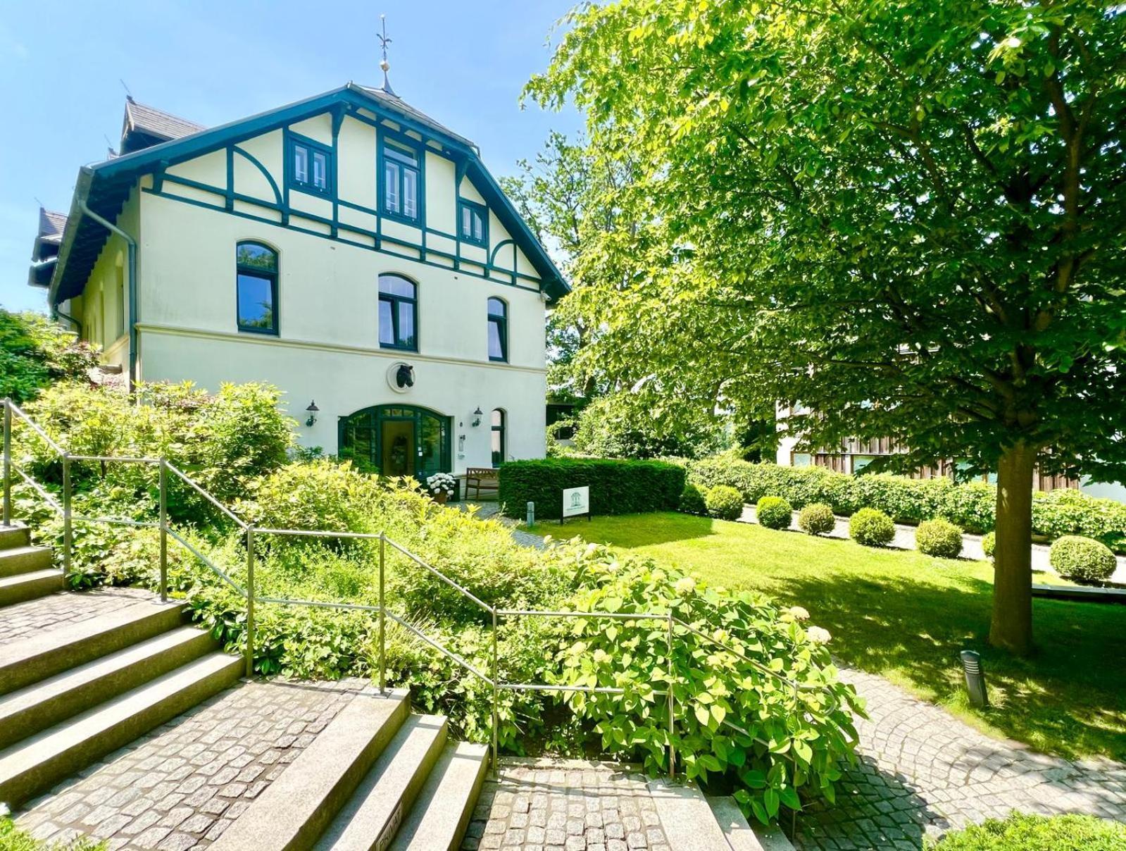 Elbcottage - Remise Am Süllberg - Boarding House Hotel *
