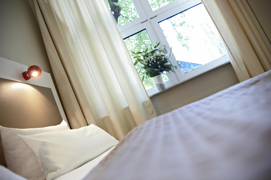 Domicil By Golden Tulip Hotel
