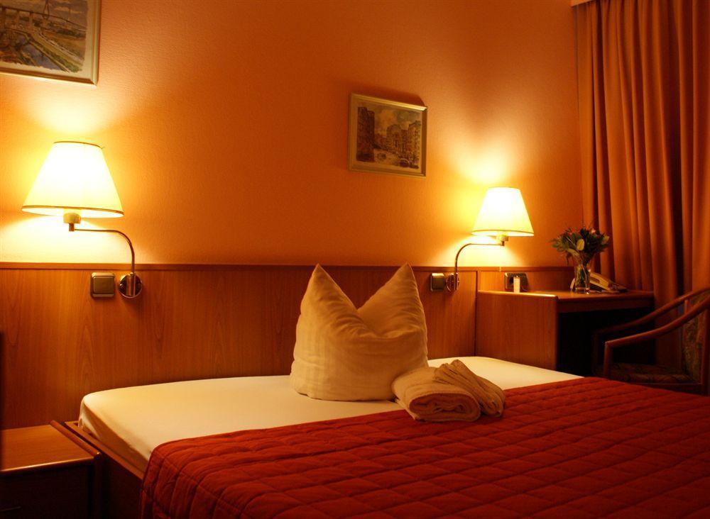 Sachsentor 3*