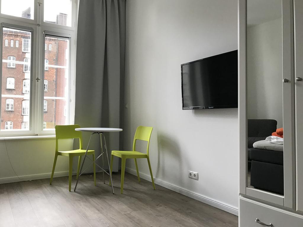 Gästezimmer An Der Elbphilharmonie Contactless Check In Hamburg