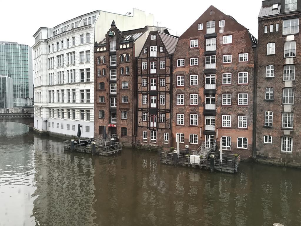 Apartment Gästezimmer An Der Elbphilharmonie Contactless Check In Hamburg