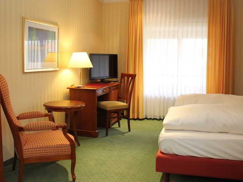 Hotel Alt Lohbrügger Hof 4*