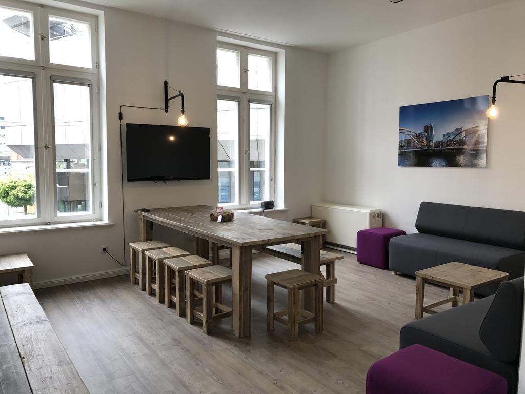 Gästezimmer An Der Elbphilharmonie Contactless Check In Apartment