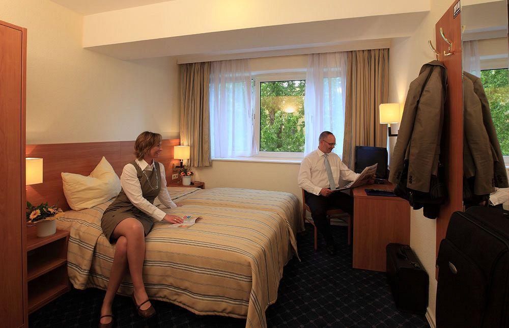 Hotel Elbbrücken Hamburg