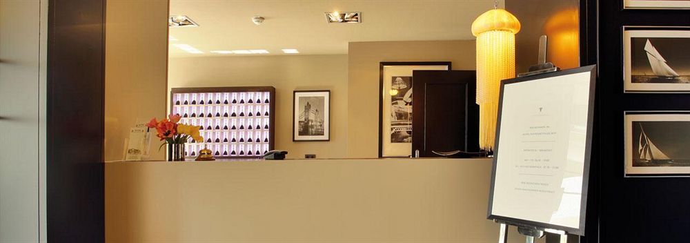Boutique Poppenbütteler Hof 4*