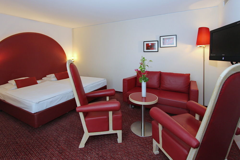 Hotel Arcotel Rubin - Im Szeneviertel St Georg 4*