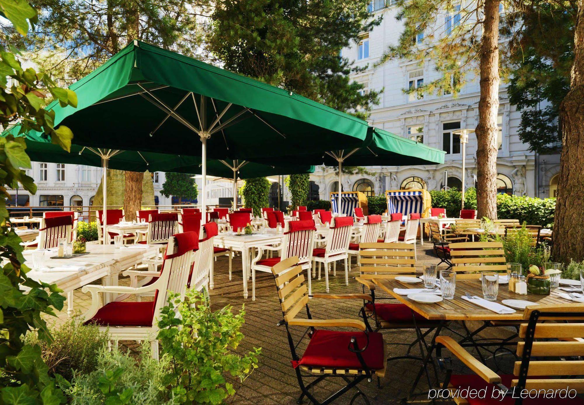 Marriott Hotel 5*