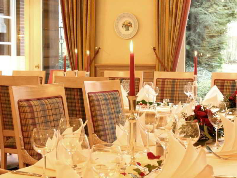 Alt Lohbrügger Hof Hotel 4*